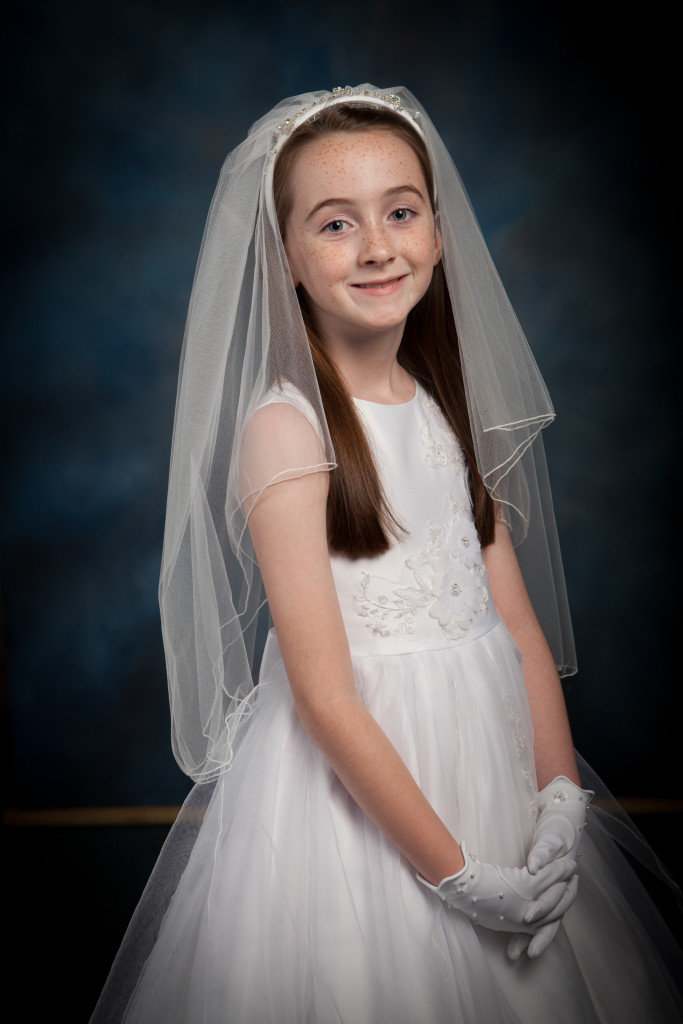 First Holy Communion photography in Glasgow - Dawid in Pollok park